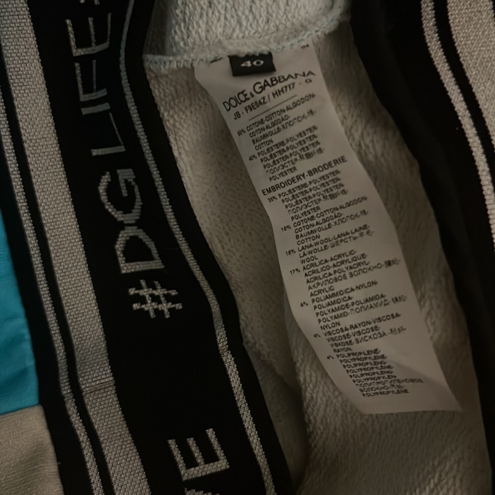 Authentic Dolce & Gabbana sweat shirt 1500$ retail price - Picture 6 of 7